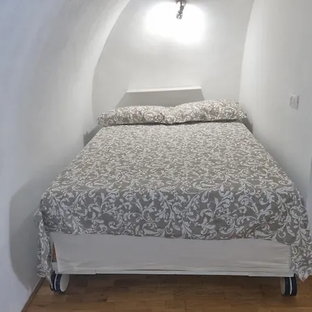 Picca House * Bari
